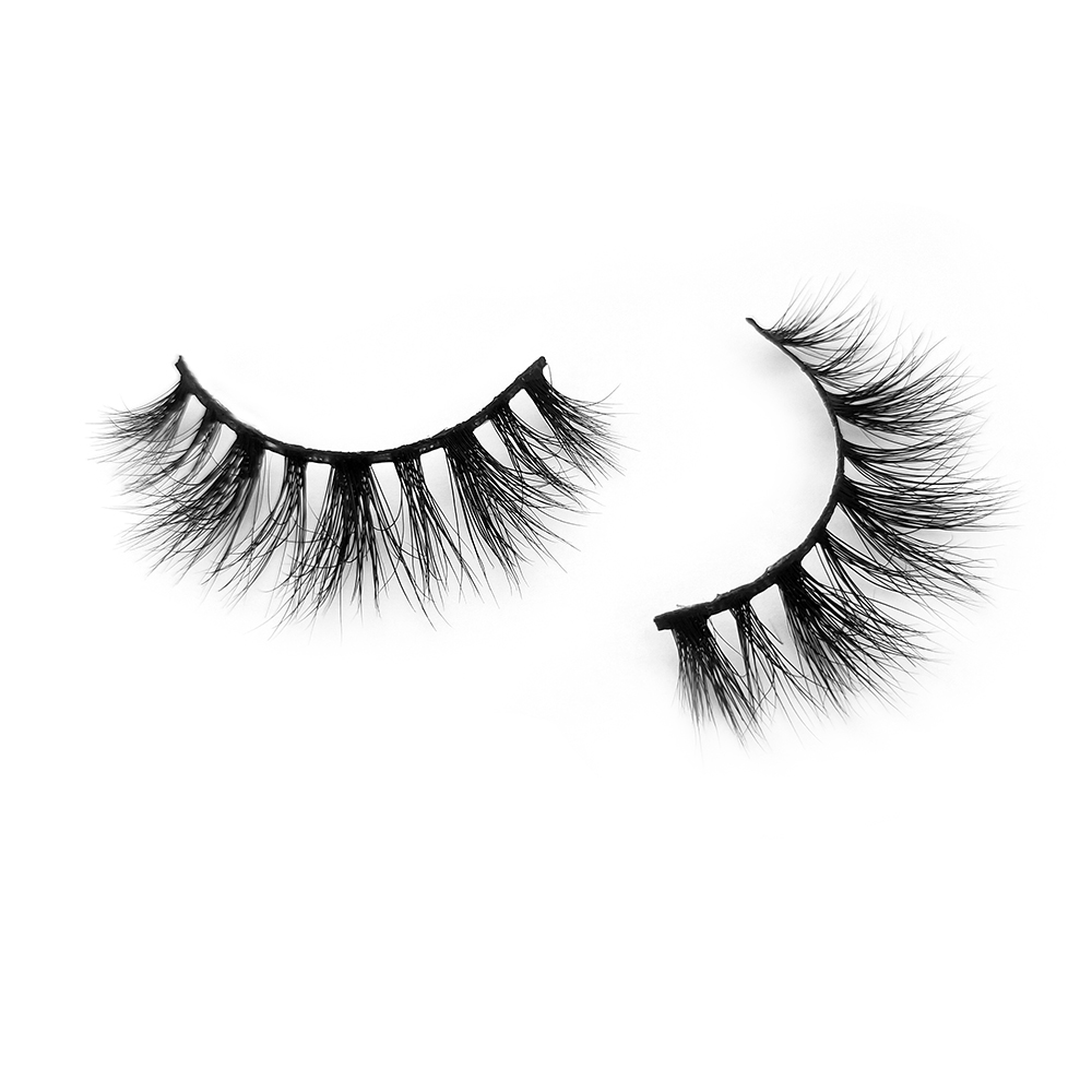 Good Eyelash Supplier Sell Premium Mink Fur 3D Strip Lashes Dramatic/Soft Eyelashes with Customized Box YY90