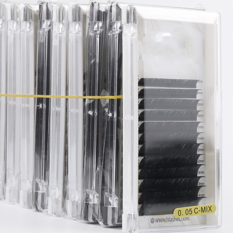 Thickness/Diameter 0.15mm C Curl Mixed Length Individual Classic Eyelash Extensions ZX081