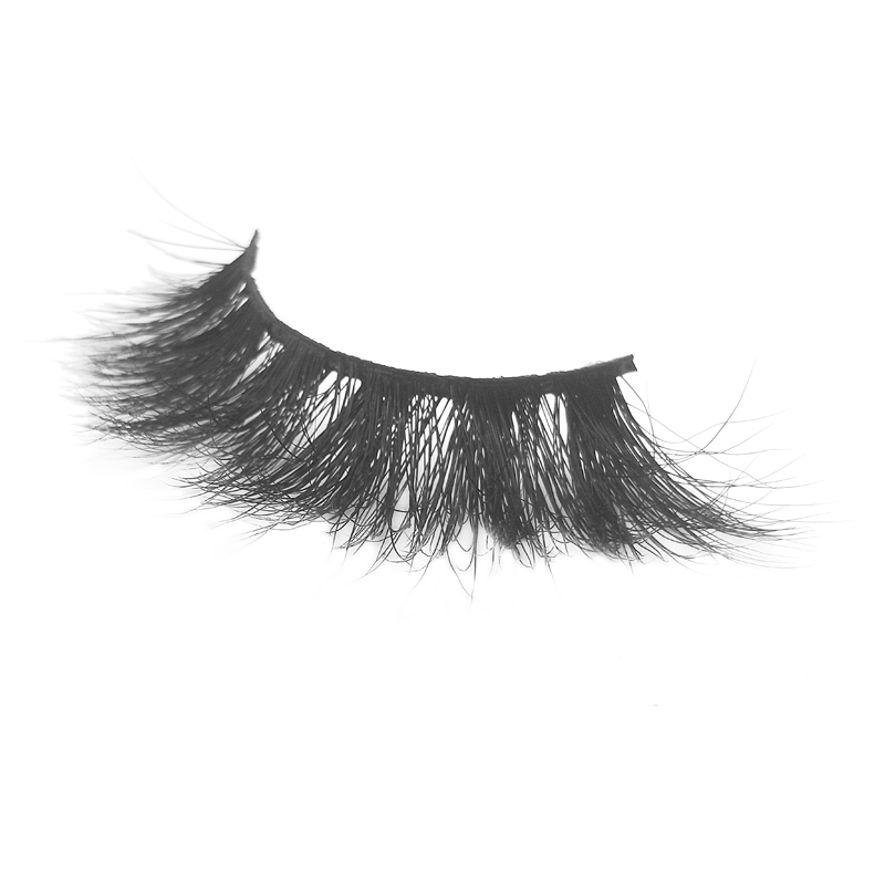 Eyelashes-Vendor.jpg