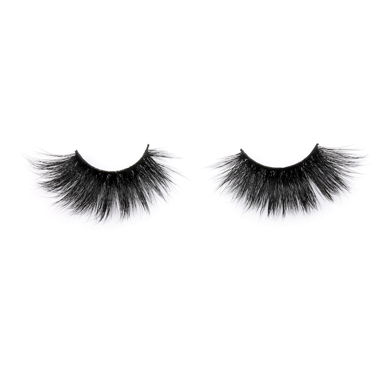 25MM-Mink-lashes.JPG