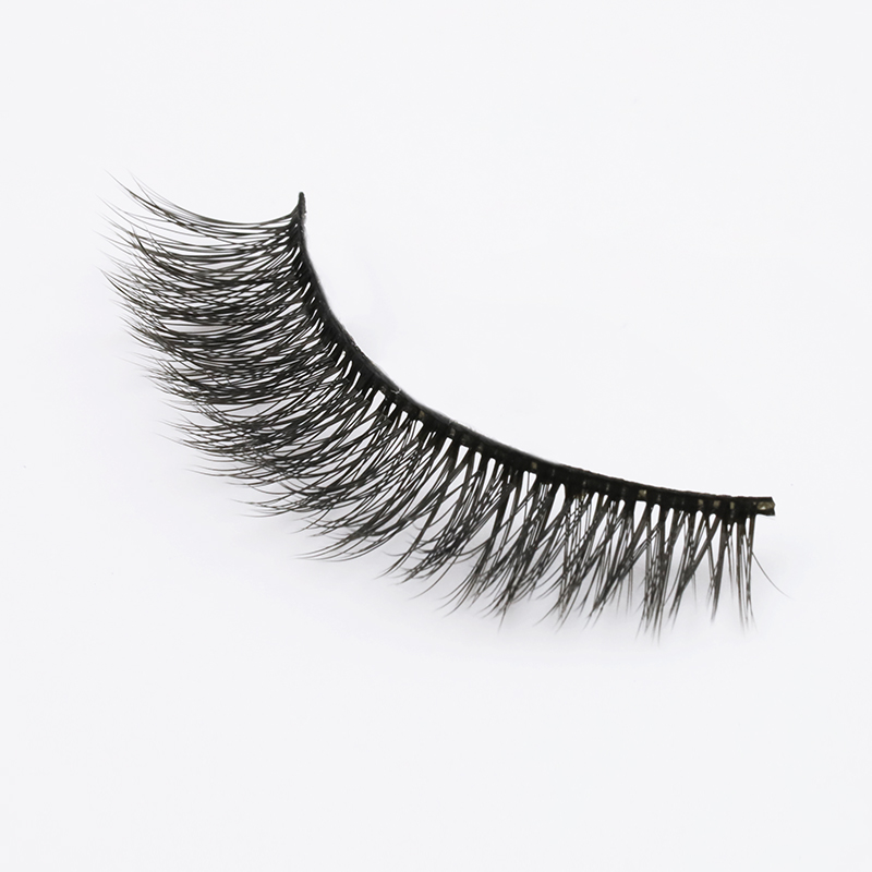 false-lashes.JPG