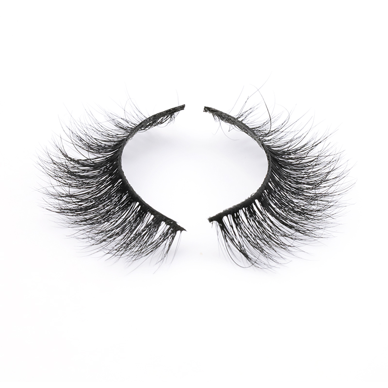 natural-lashes.JPG