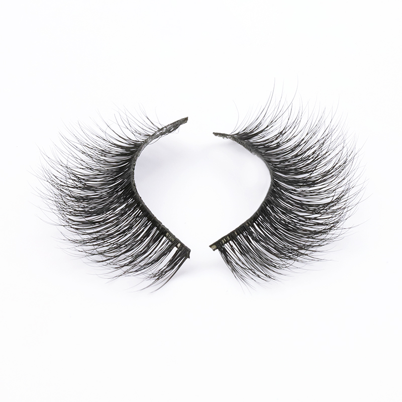 false-eyelashes.JPG