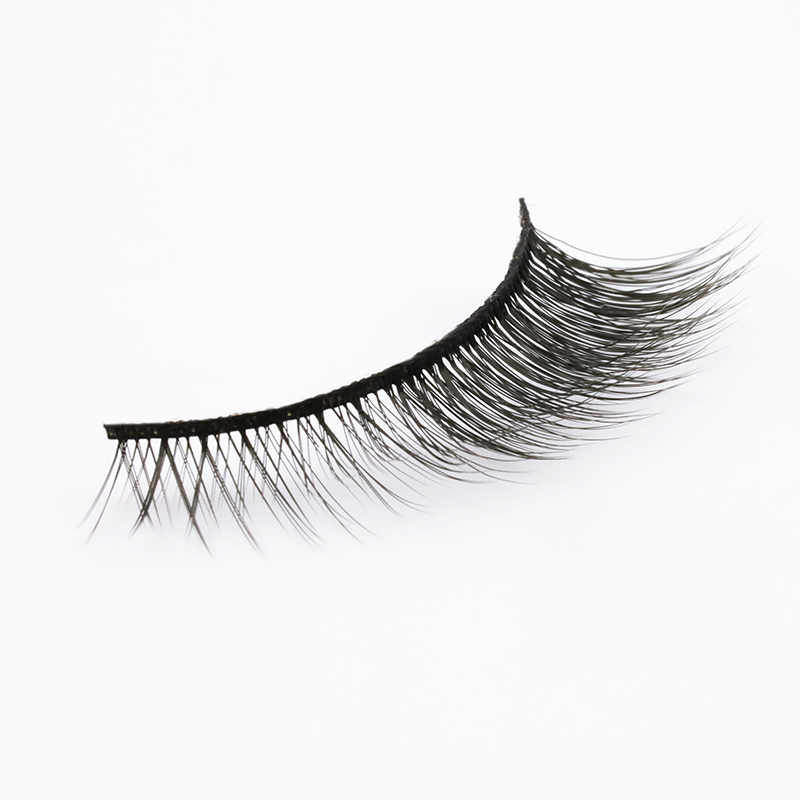 natural-lashes.JPG