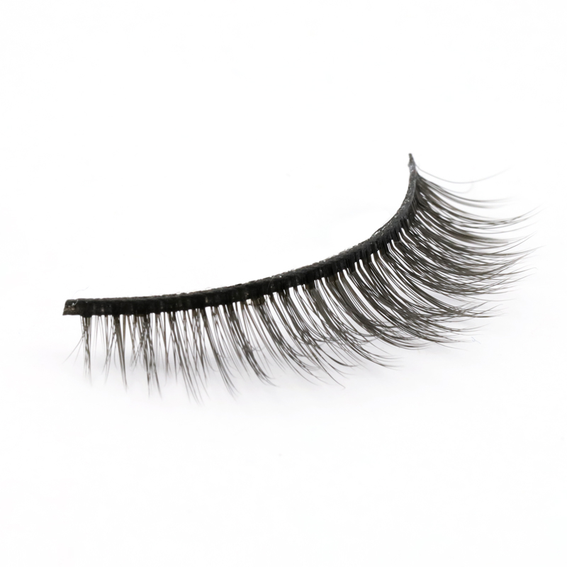 false-eyelash.JPG