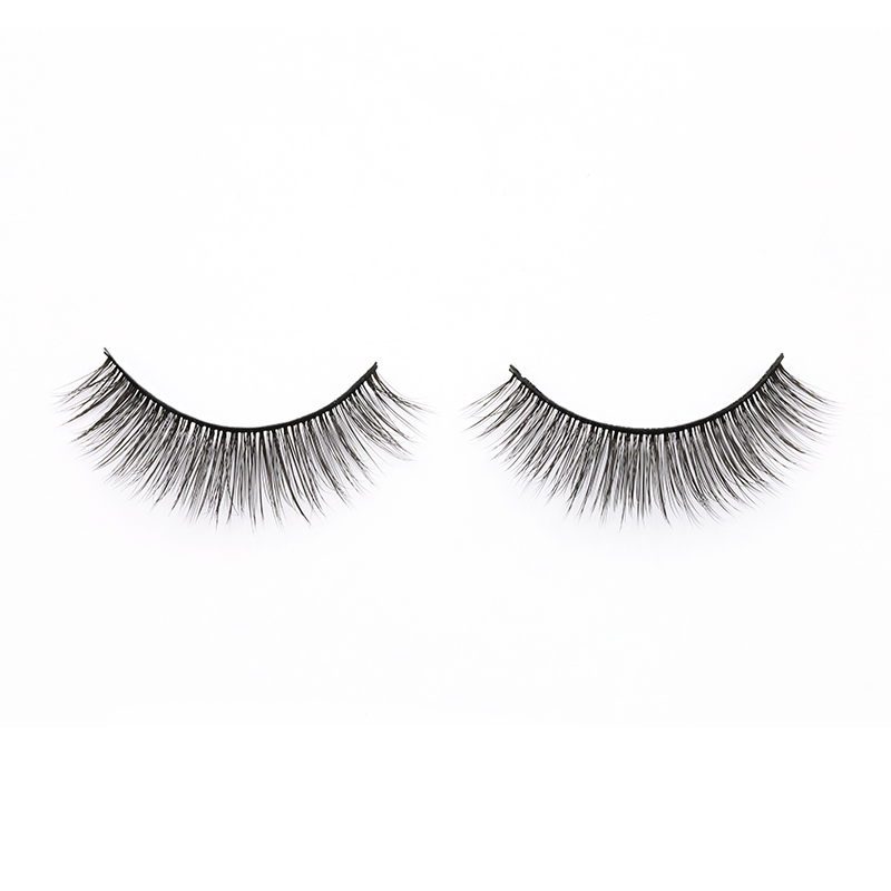 natural-silk-lashes.JPG