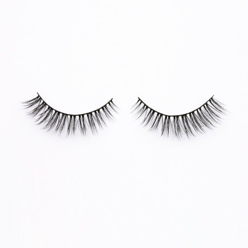 wispy-lashes.JPG